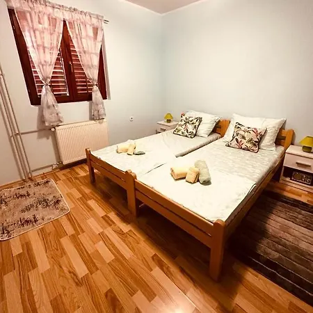 Apartman Perky Zára